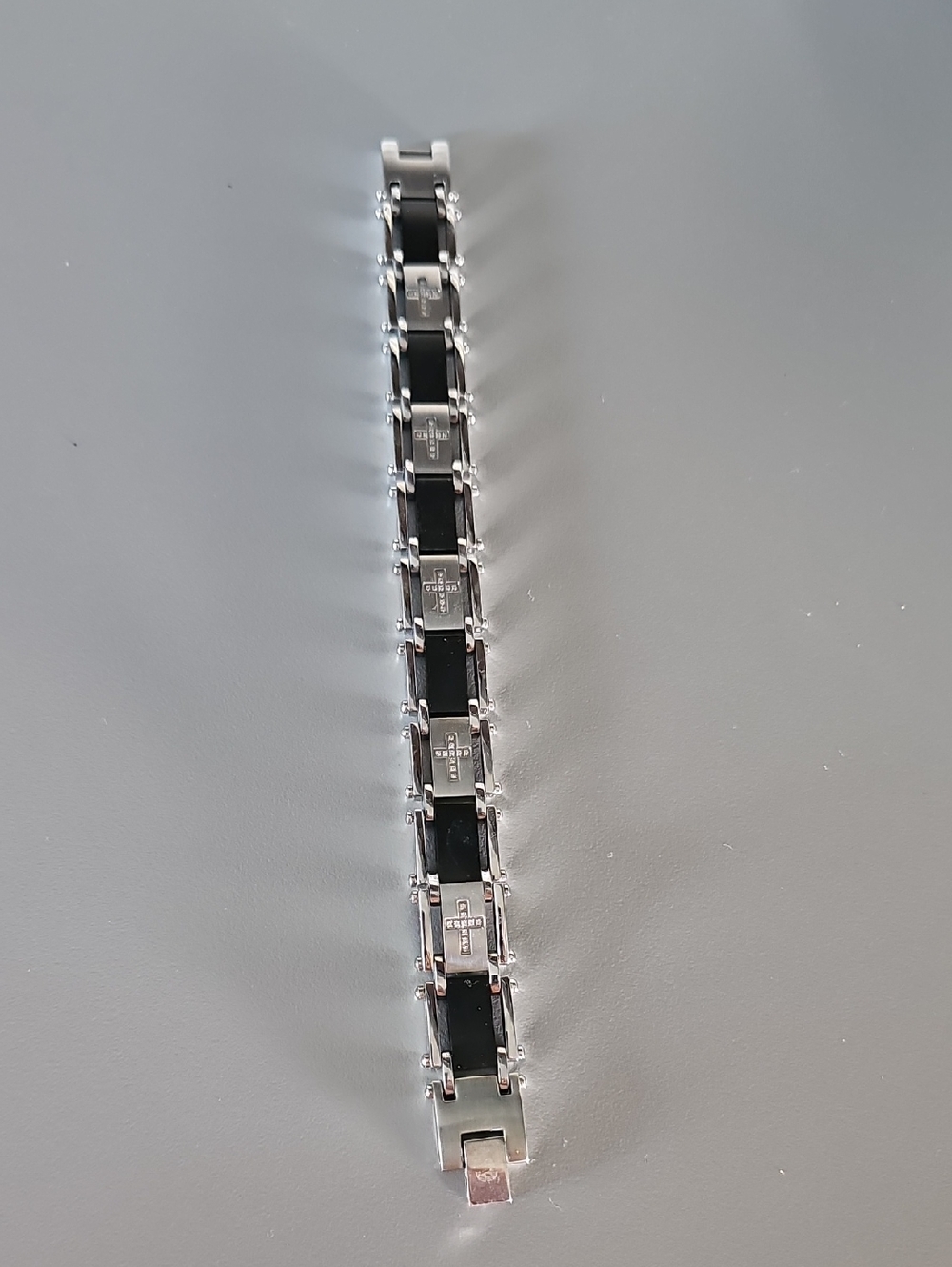Black and Silver Ceramic Link Bracelet - Women Or Men Jewerly